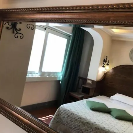 Okapi Hotel