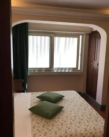 Okapi Hotel *