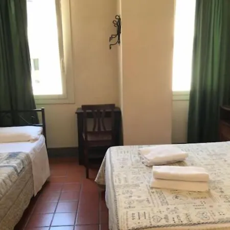 Hotel Okapi *